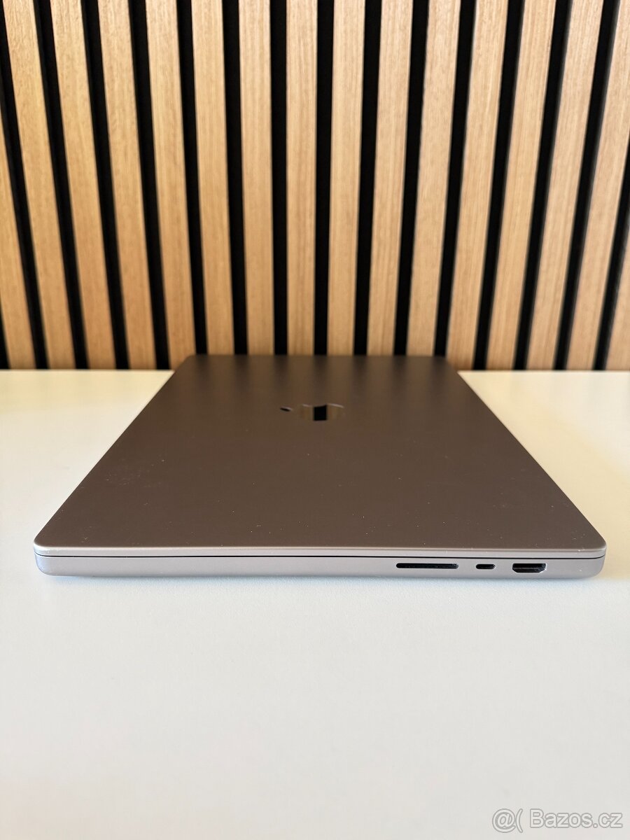 Apple MacBook PRO 16" M1 - 2