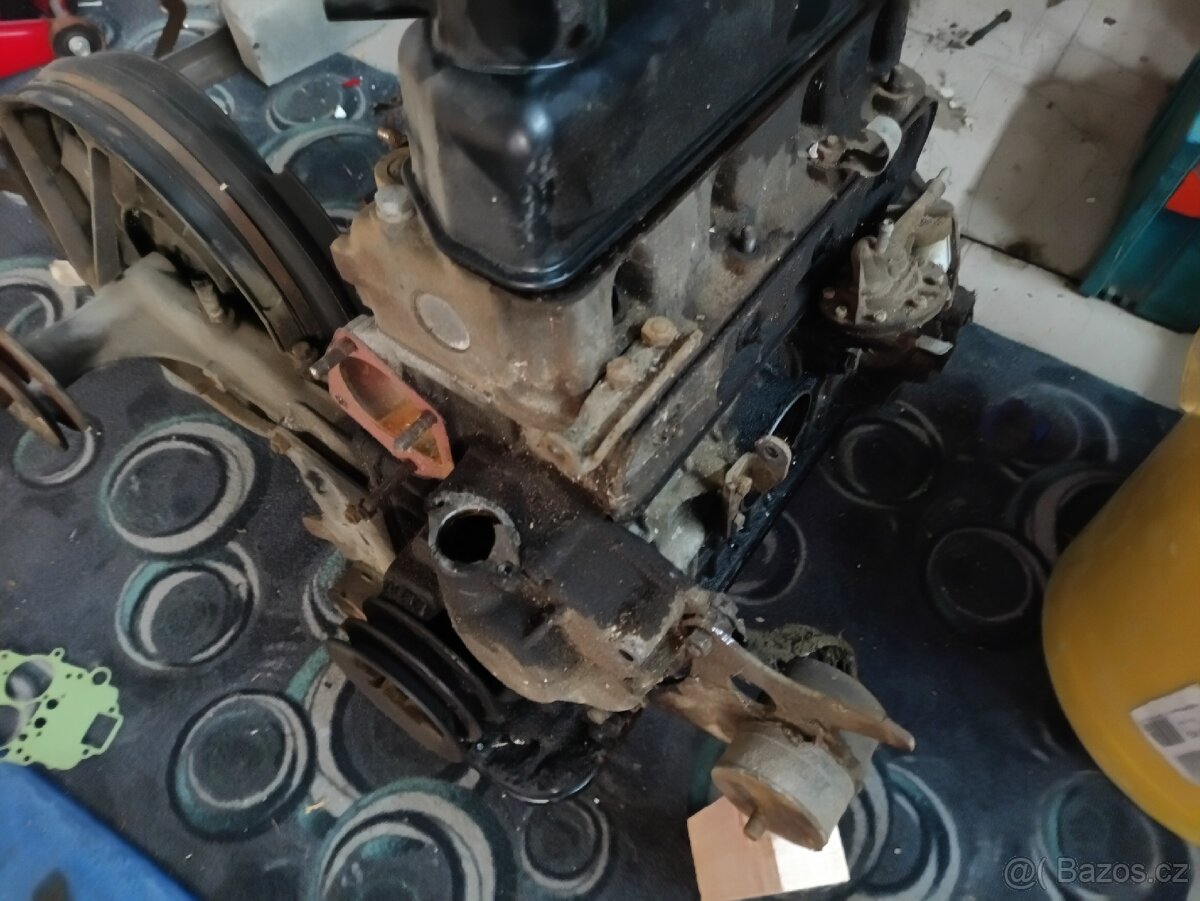 Škoda 1000 mb motor - 2