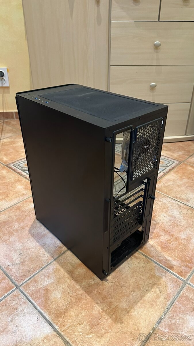 PC Bedna/case Endorfy s 4 RGB ventilátory - 2