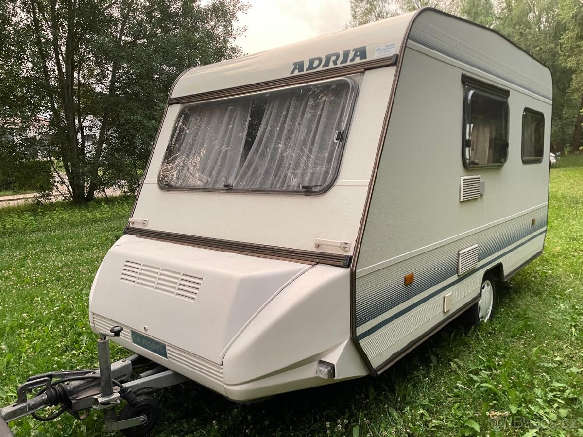ADRIA 440 , STK, předstan, 100km/h - 2