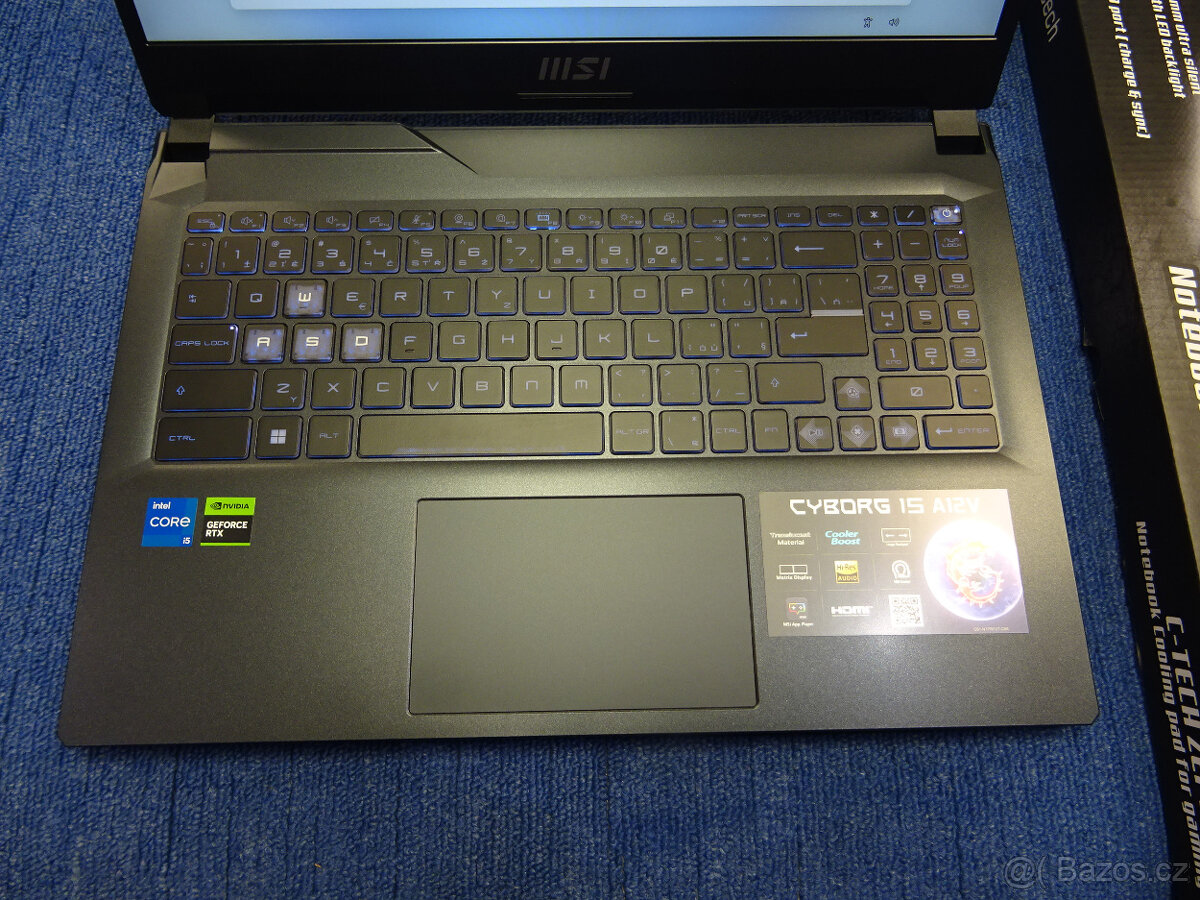 Herní notebook MSI Cyborg 15 16/512GB RTX 4050 6GB - 2