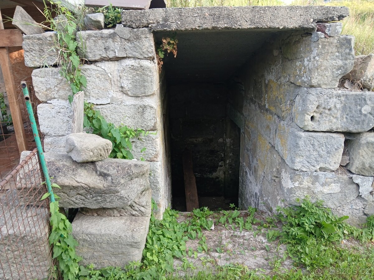 Pískovcové sklep - 2