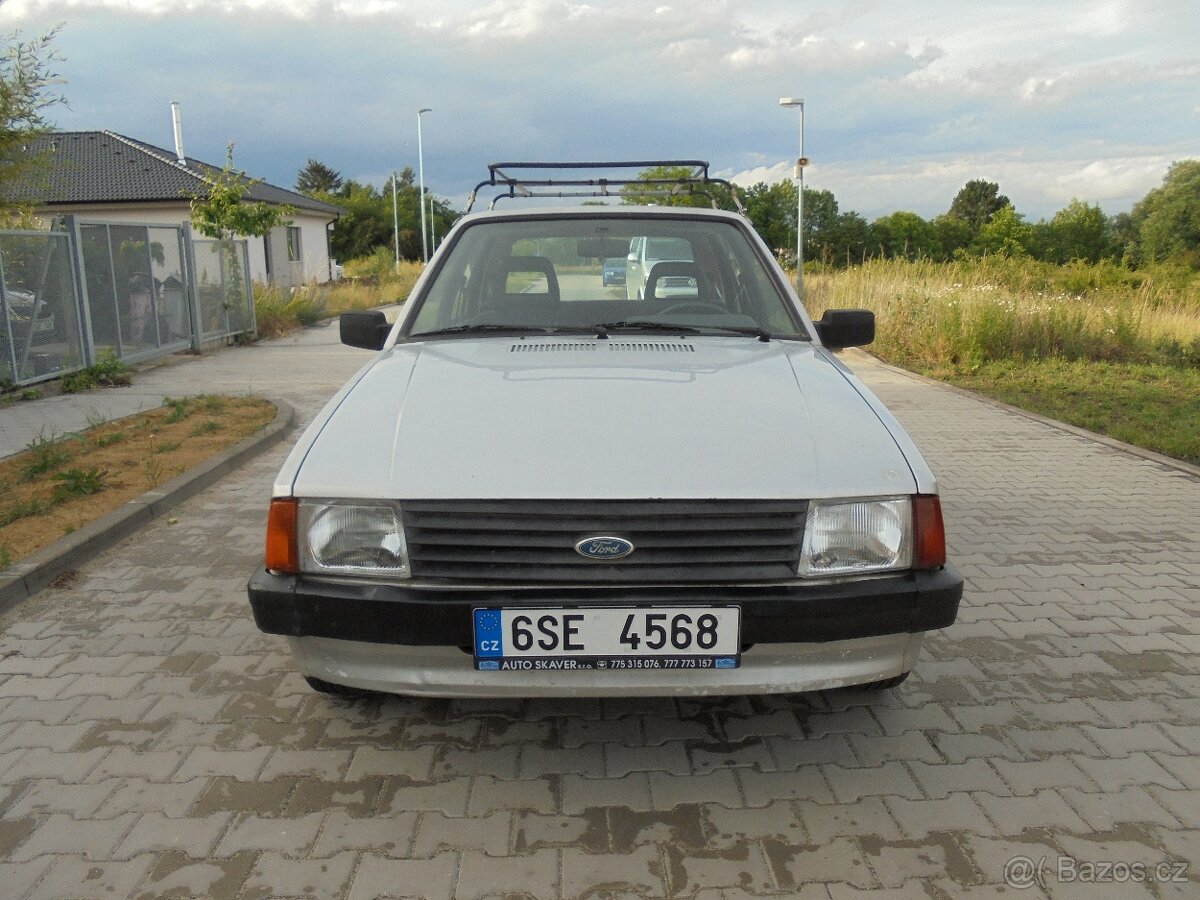 FORD ESCORT 1.1i - EKO DAŇ ZAPLACENA - 2
