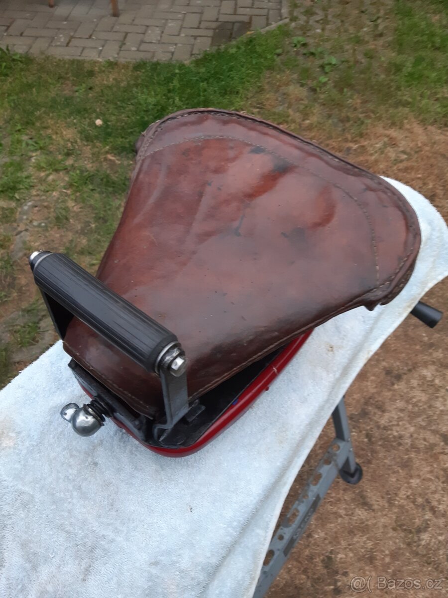 ZADNÍ SEDLO JAWA - 2