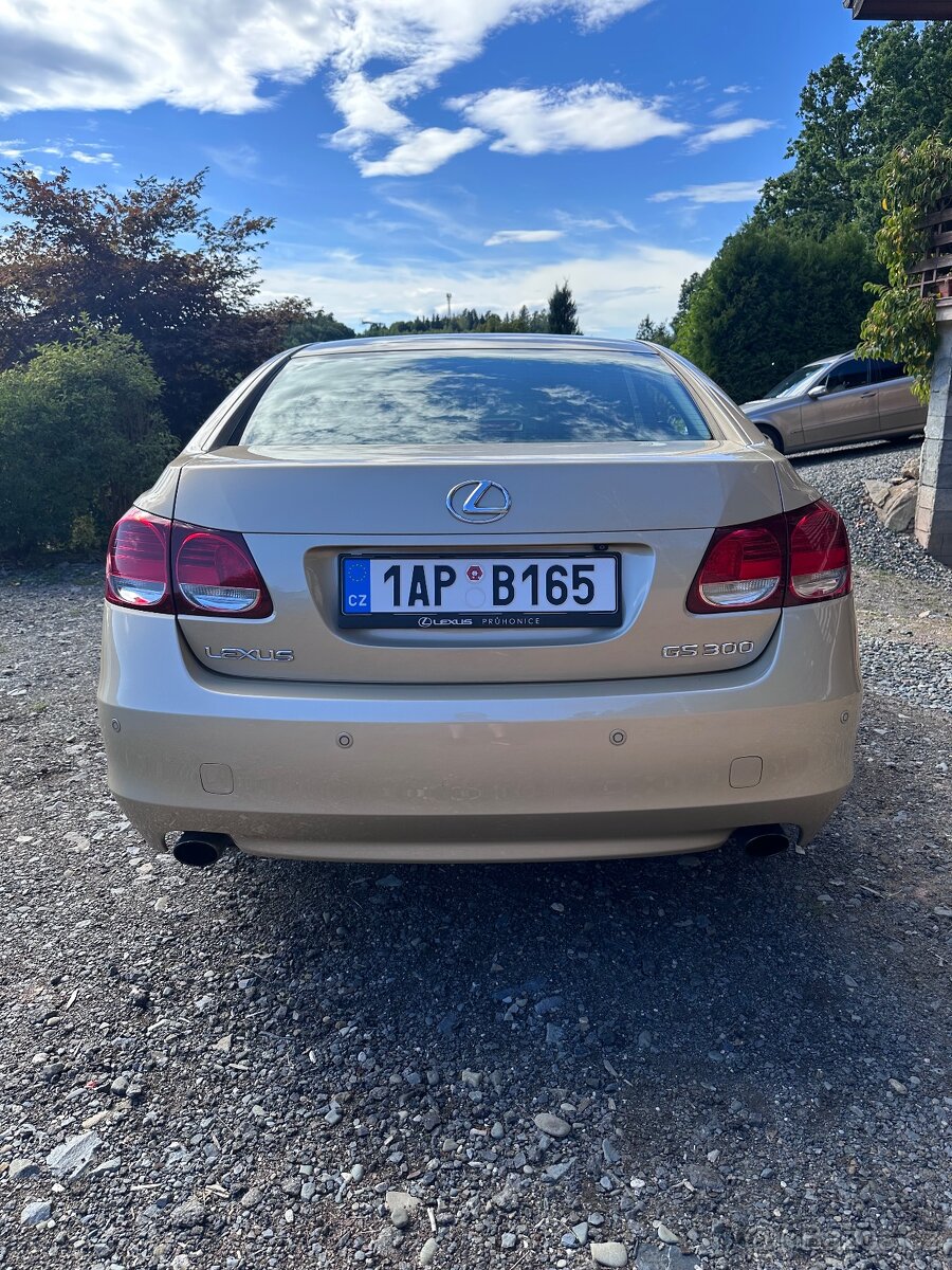 Lexus GS300 S19 - 2