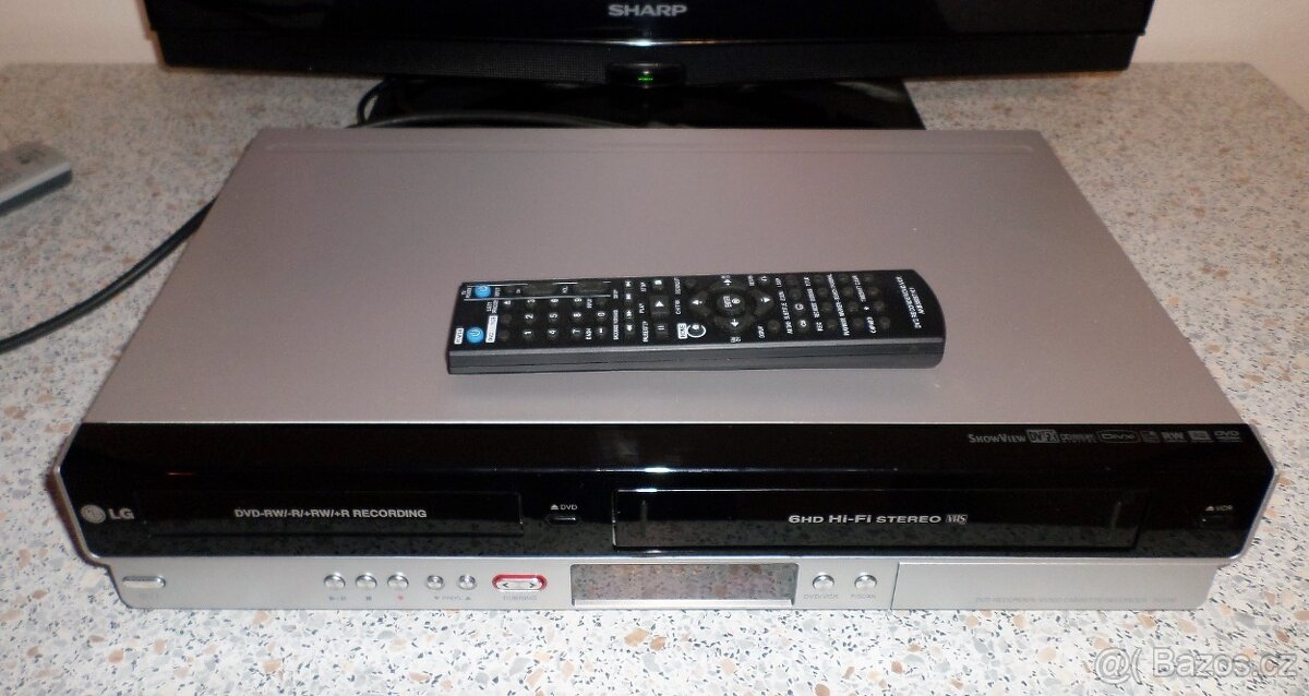📼>📀VHS-DVD rekordér LG RC338 - 2