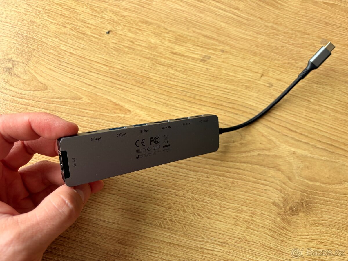 USB-C hub Axagon 7v1 - 2