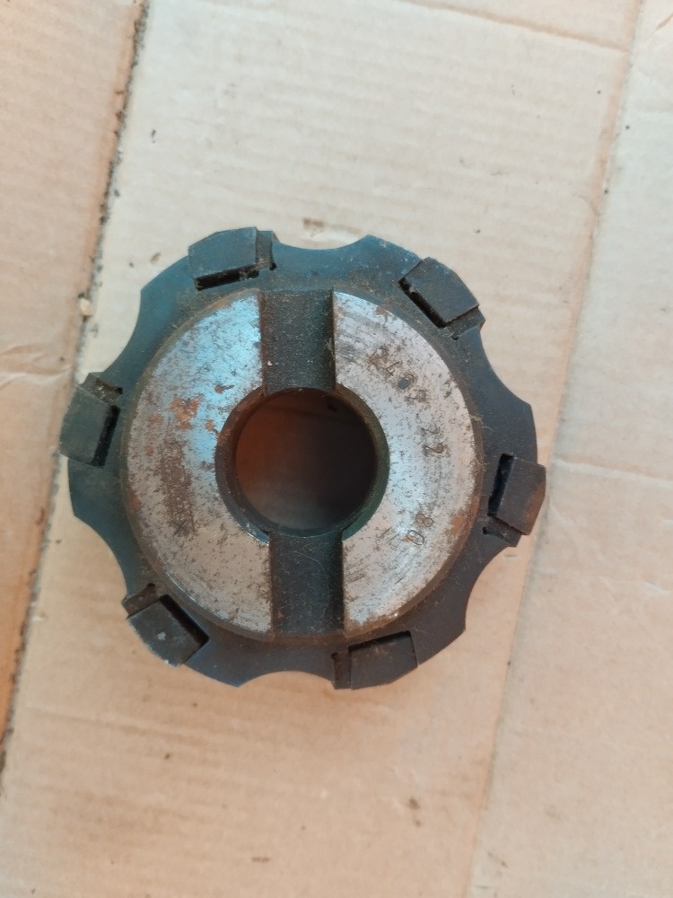 Prodám frézu NAREX ČSN 222462.22 - 2