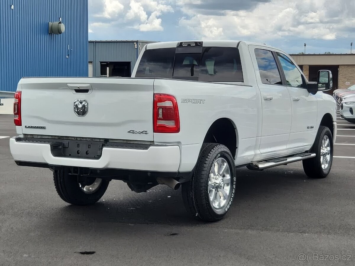 2024 RAM 2500 Laramie Crew Cab 4WD 6.7