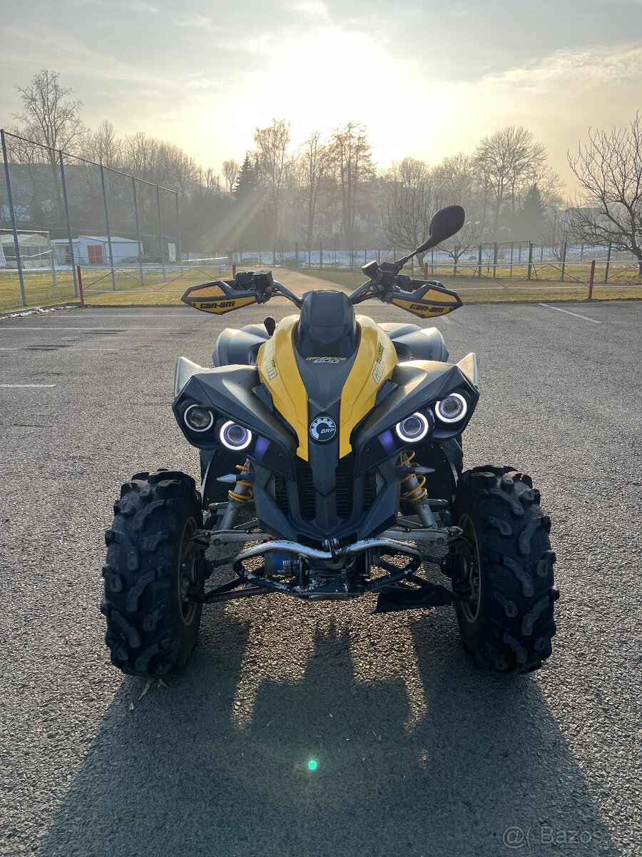 Can-am renegade 800