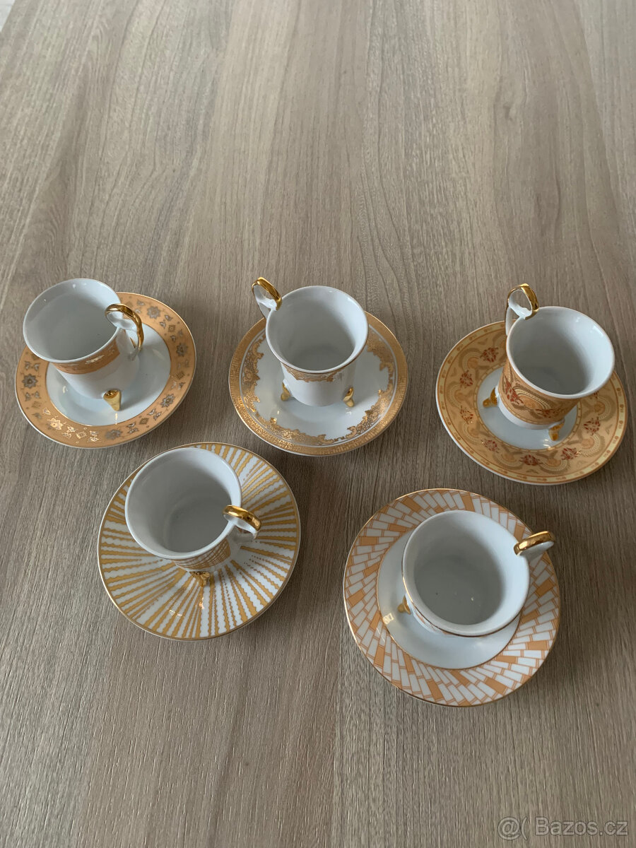 porcelánové hrníčky zlacené - 2