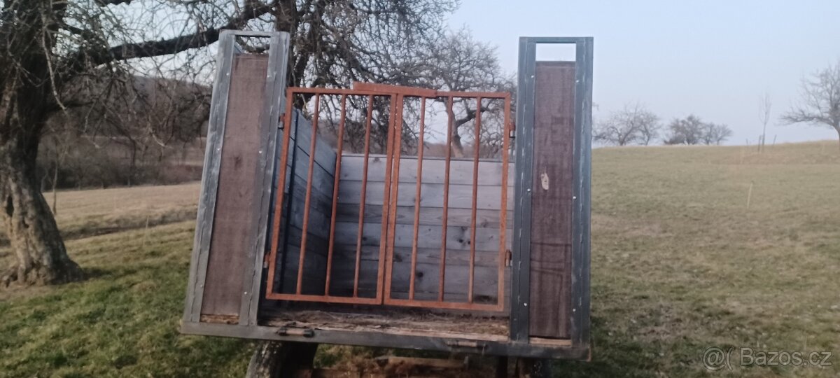 Přepravník na telata, kozy, ovce. - 2