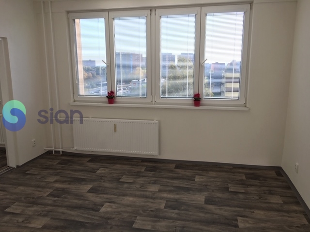 Prodej bytu 2+1, 44 m, ul. V. Vlasákové, Ostrava - Bělský le - 2