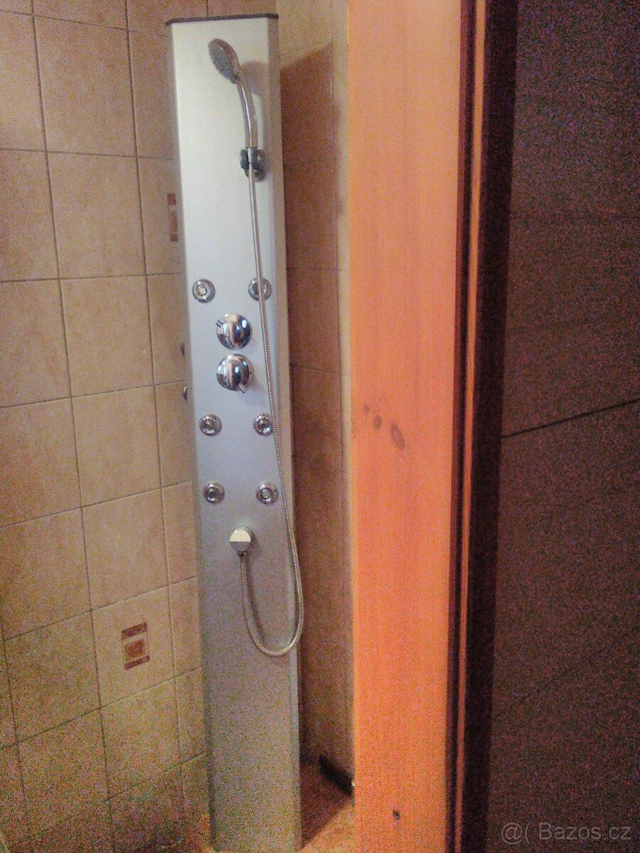 Náhradní díly ke sprch.koutu - 2