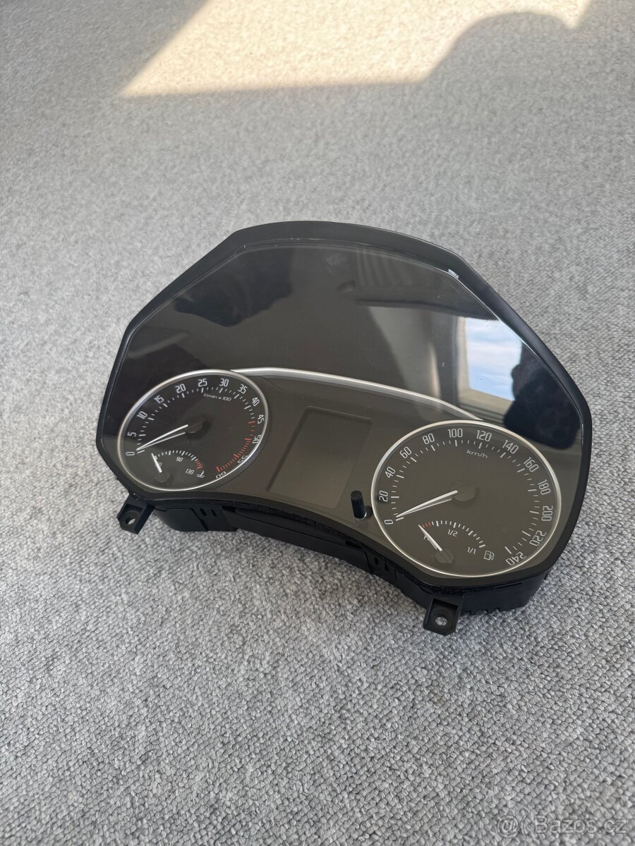 Octavie 2 budíky maxidot performance - 2