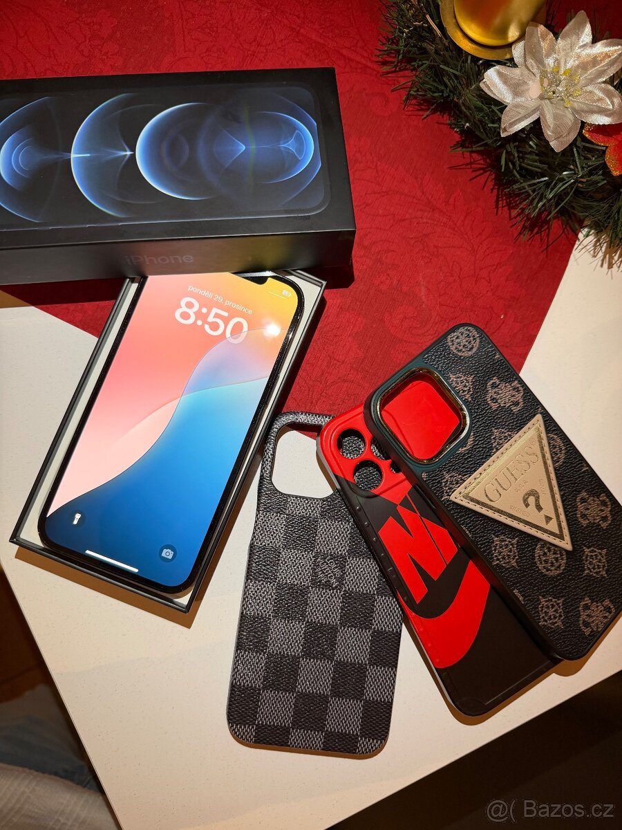 Prodám iPhone 12 Pro Max - 2