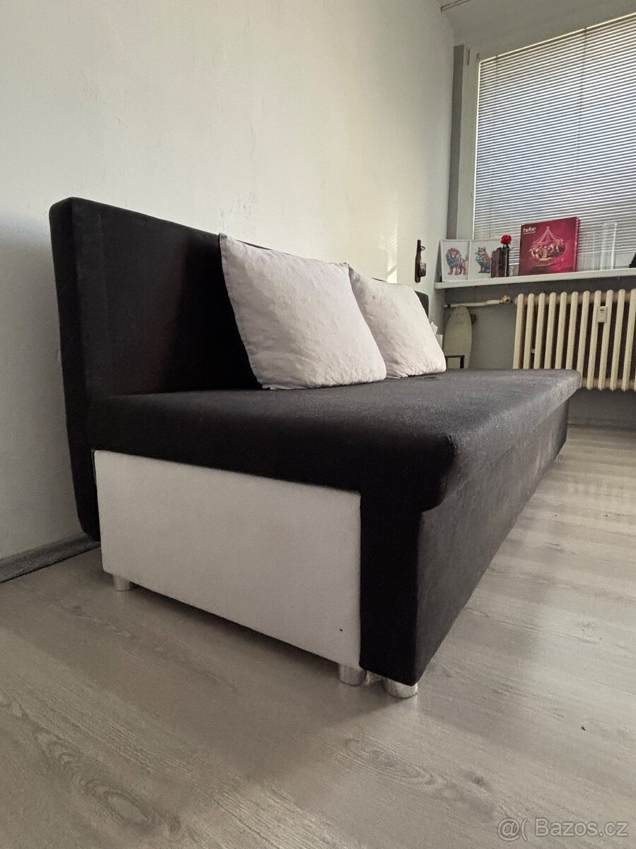 Rozkládací gauč - 2