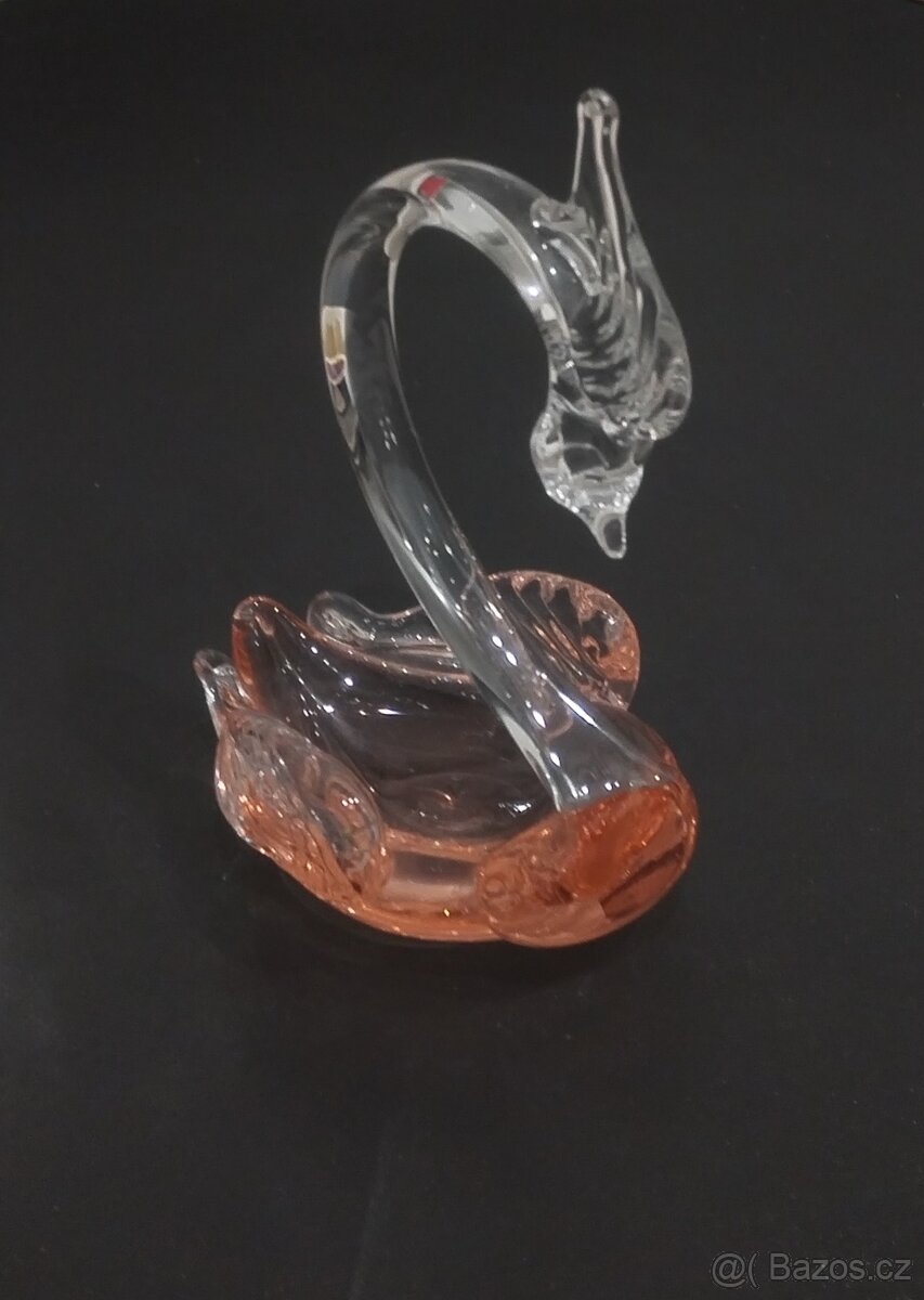 Soška labuť sklo - 2