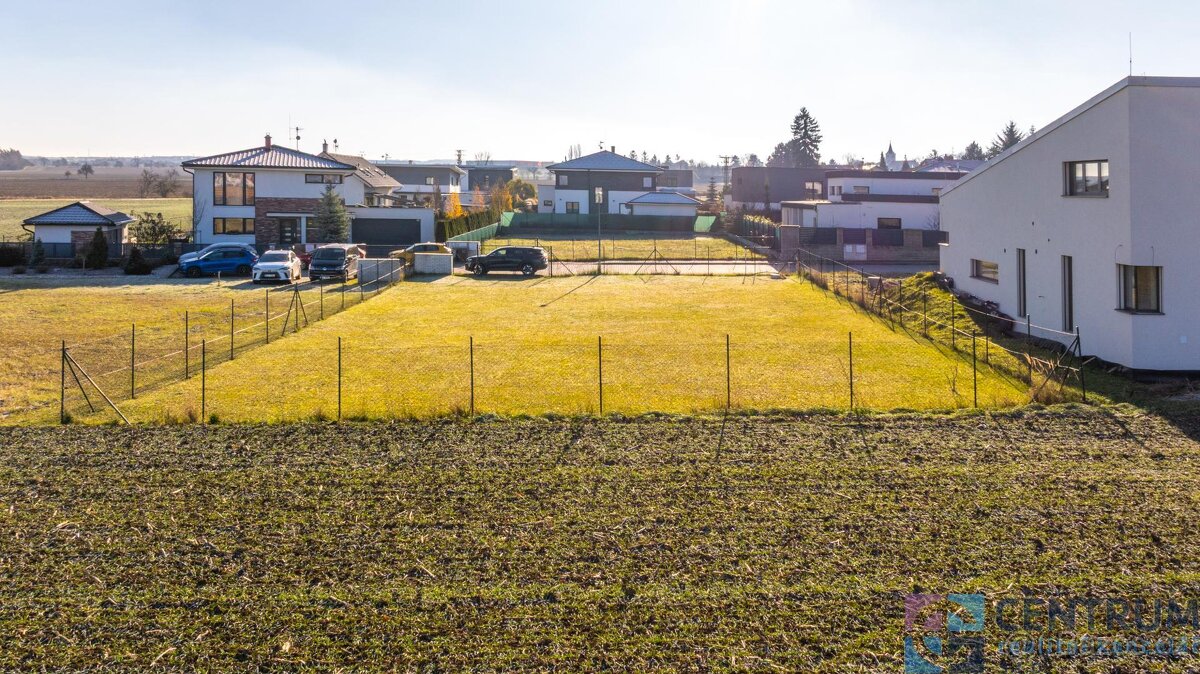 Prodej stavebního pozemku 759m2 - 2