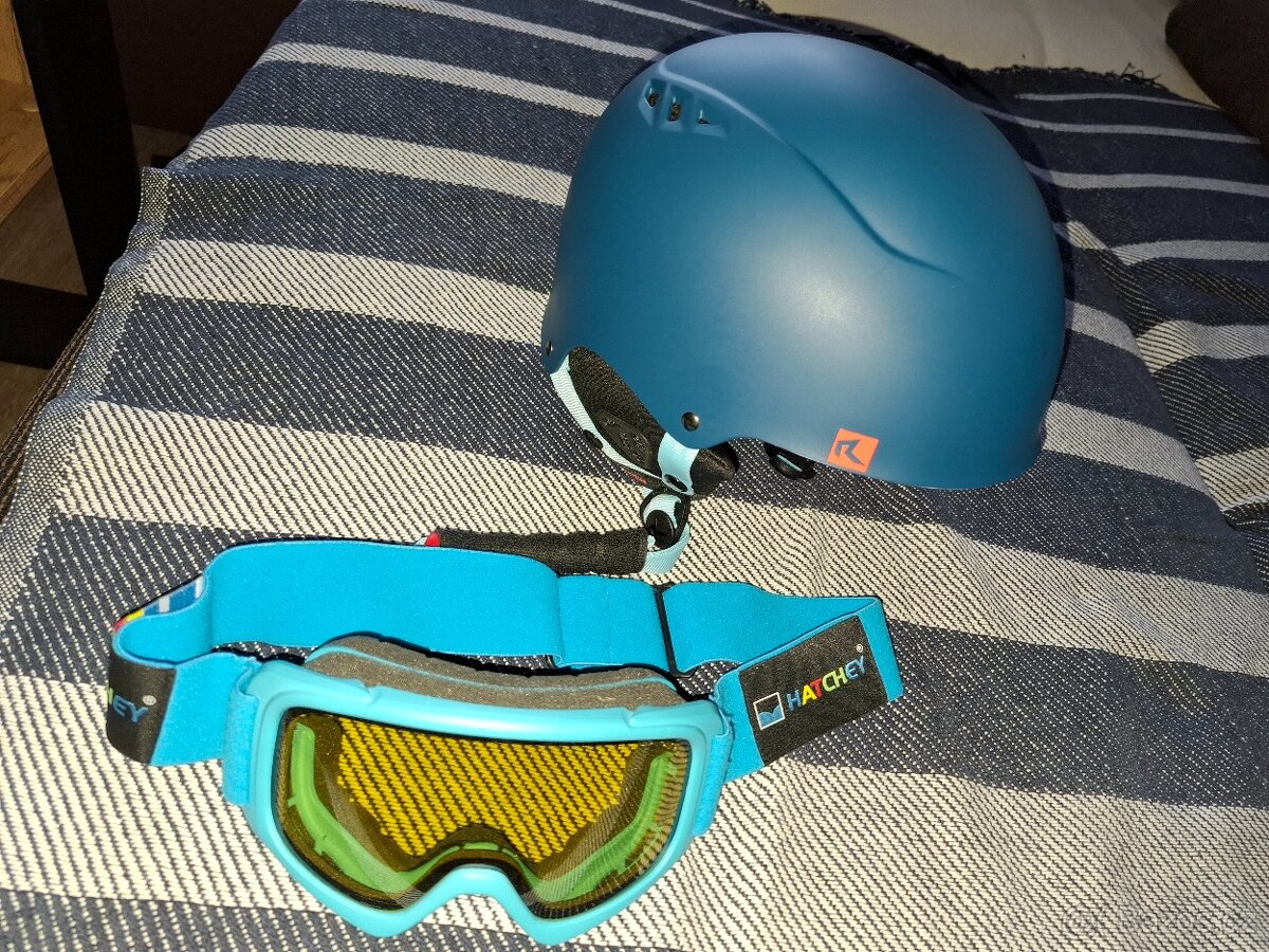 Dětská helma a brýle - 2