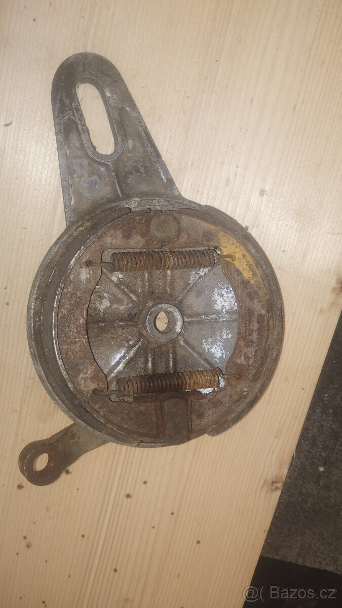 Brzdový štít na ČZ 125 A, B,T, - 2