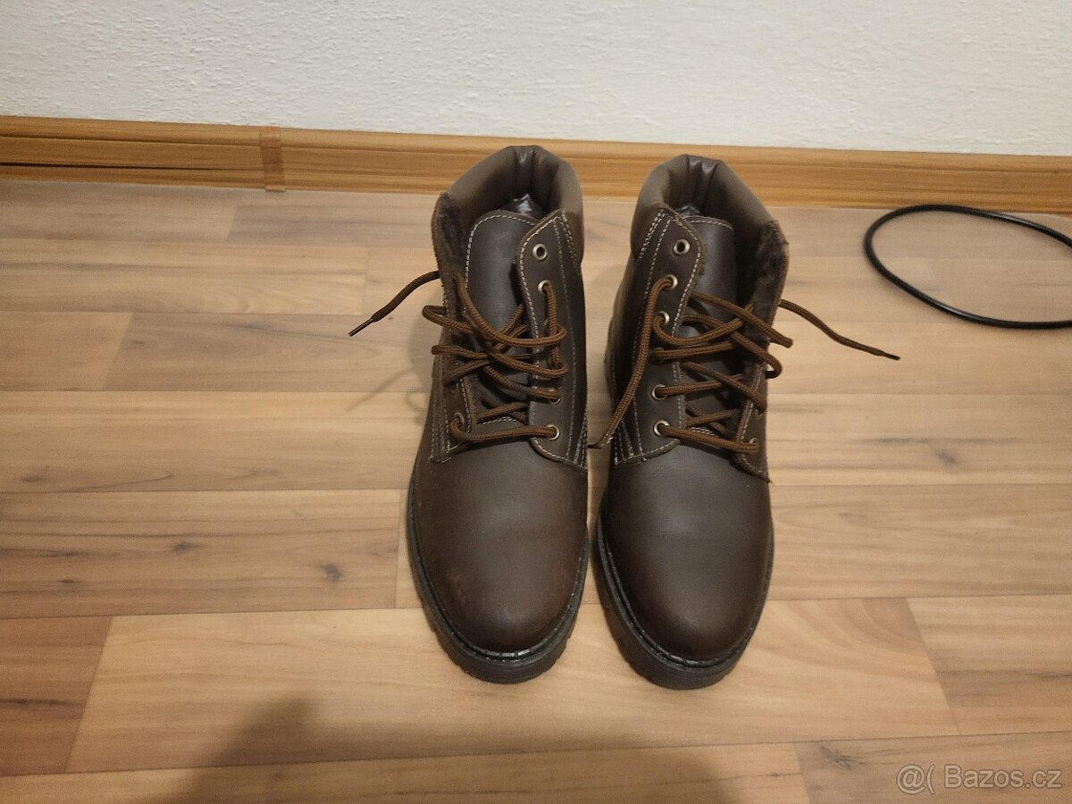 Boty zimní vel. č8 - 2