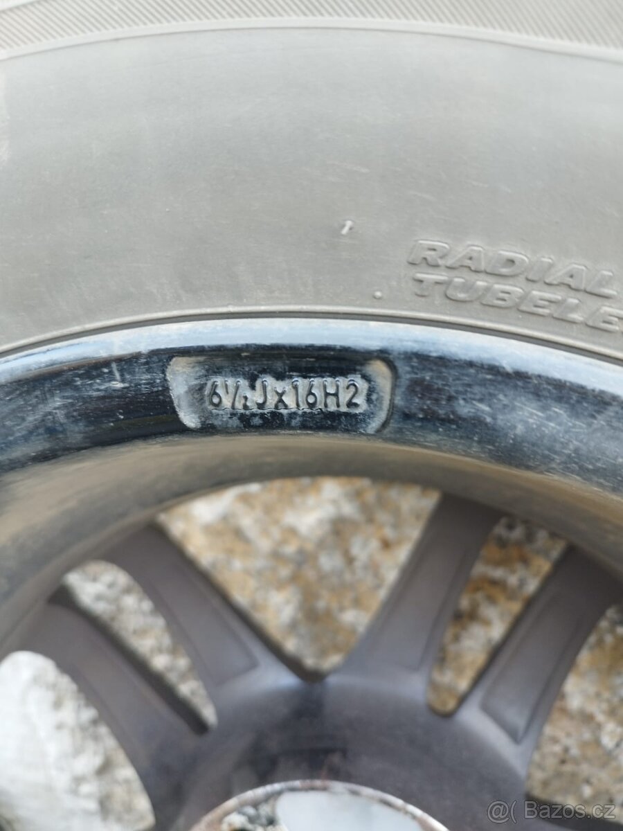 Sada kol letní pneu 4 šrouby - 2