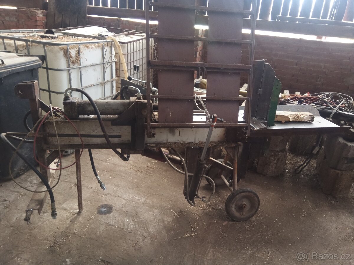 Štípačka na dřevo - 2