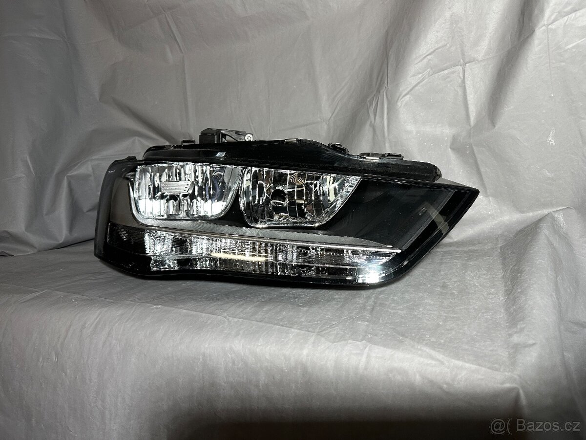 Audi A4 B8 facelift světlo - 2