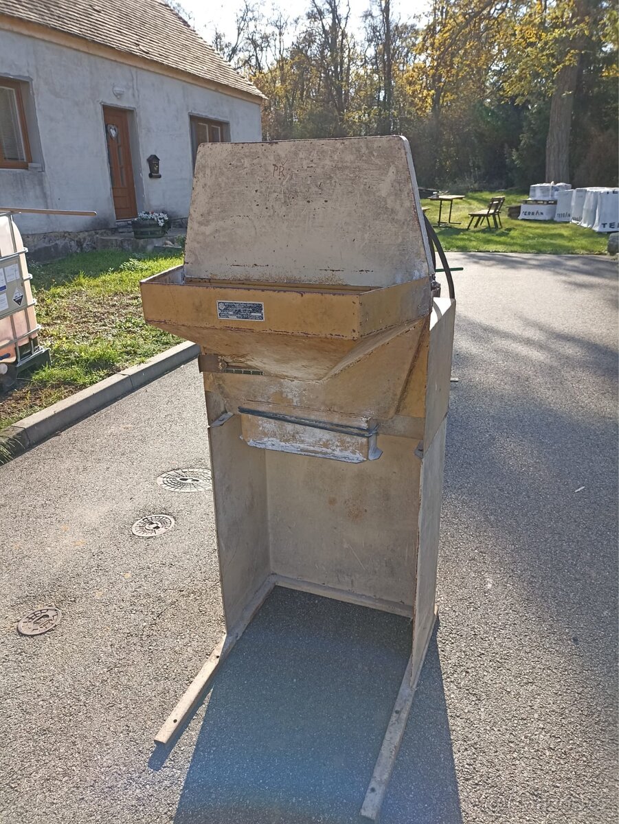 Kladívkový šrotovník - 2