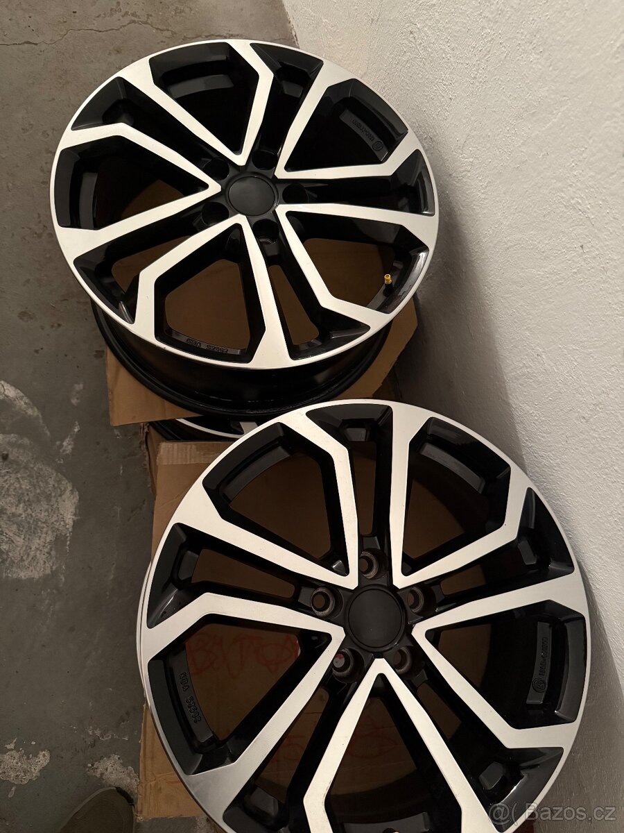 ALU kola 18” 5x114.3 Dezent TA Dark – Hyundai / Kia / Mazda - 2