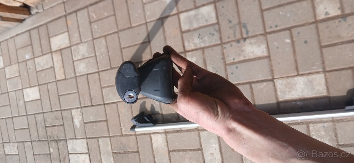 Střešní nosiče - 2