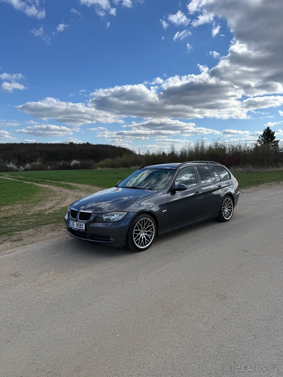 BMW E91 318d - 2