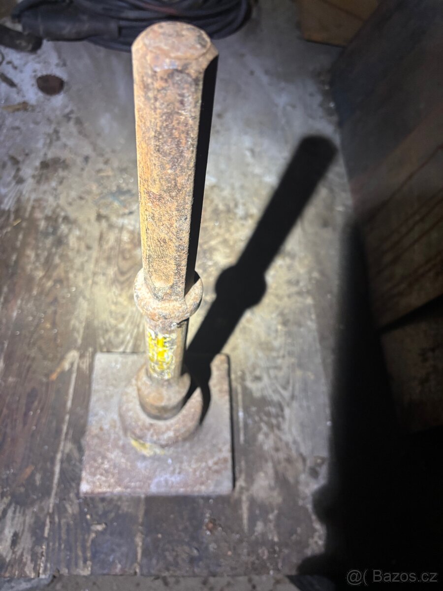 Dewalt pěchovaci nastavec - 2