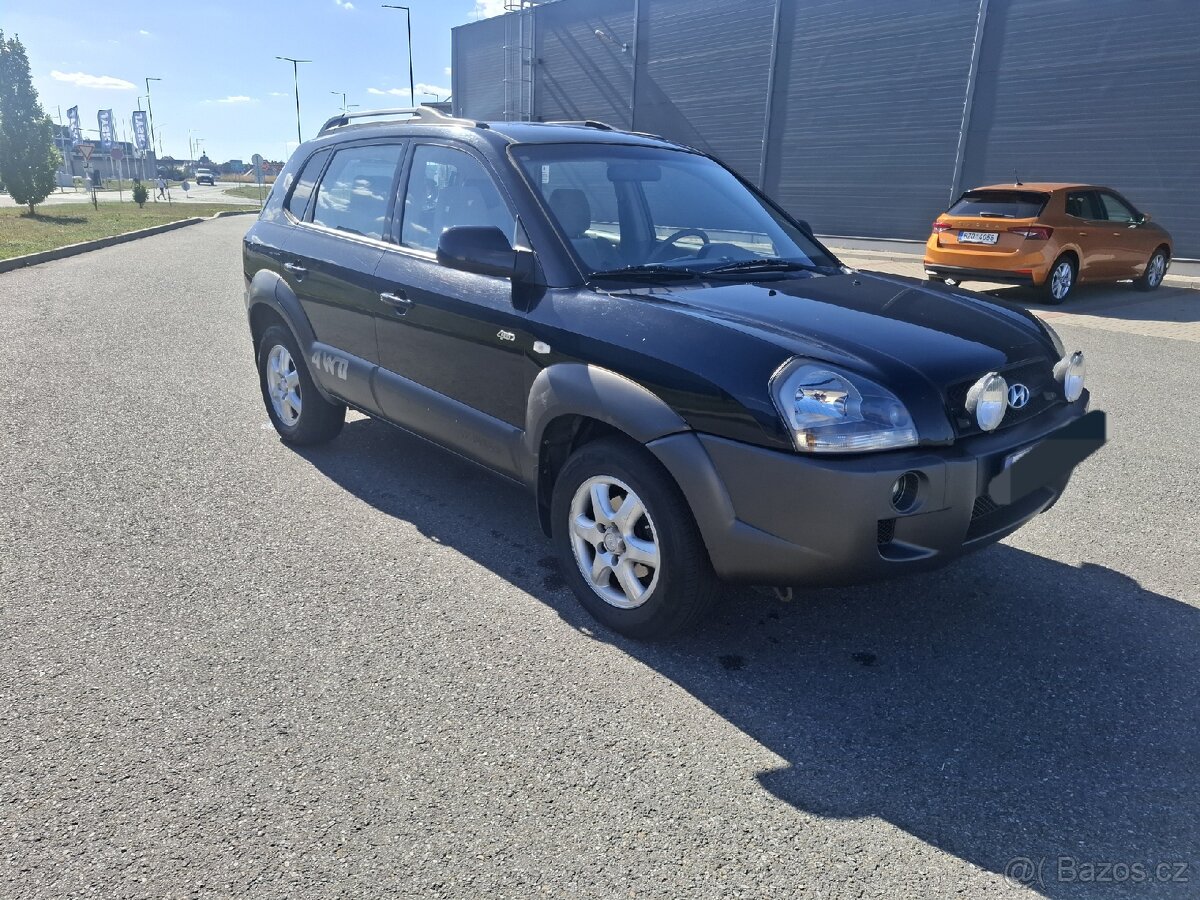 🚙 HYUNDAI TUCSON 2.0 CRDi 4×4 – Nová STK - 2