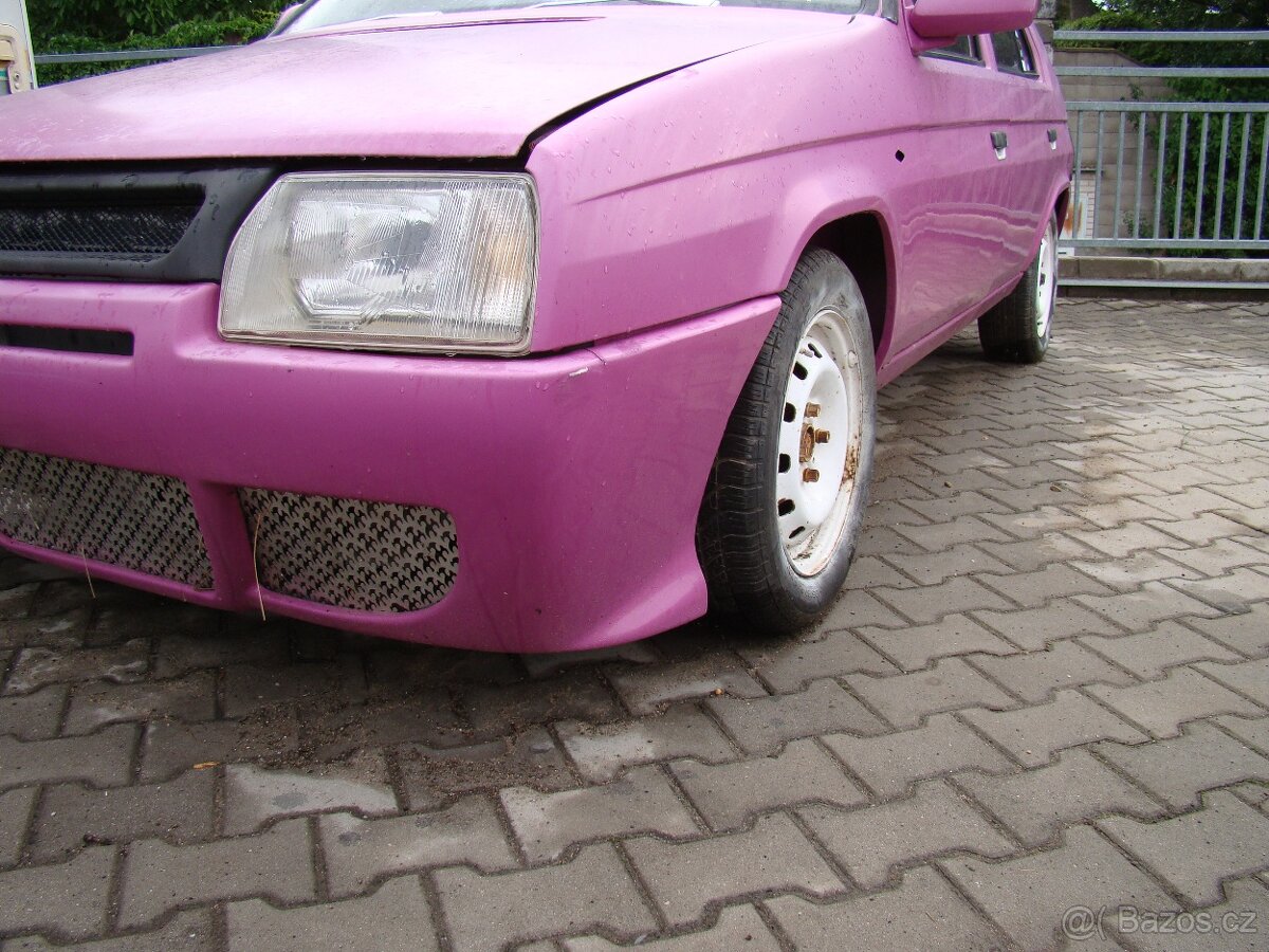Škoda favorit - 2
