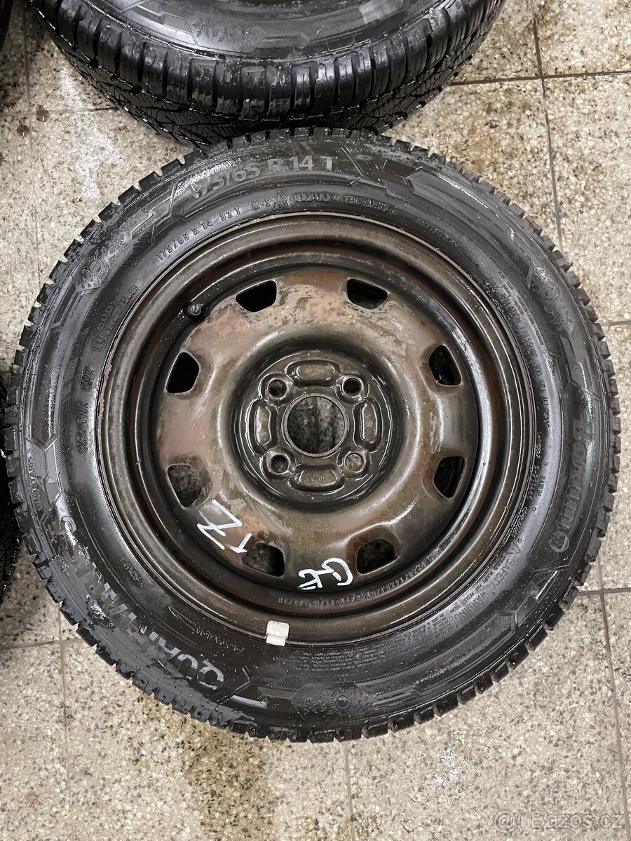 Sada Plechových disků Hyundai Getz R14 s celoročními pneu - 2