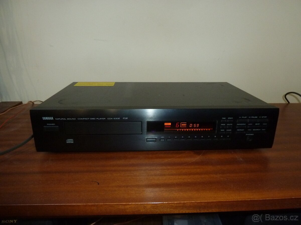 Nabízím CD přehrávač Yamaha CDX-530E. Plně funkční. Nejde o - 2