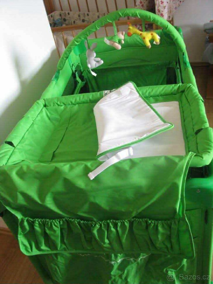 Cestovní postýlka + matrace - 2