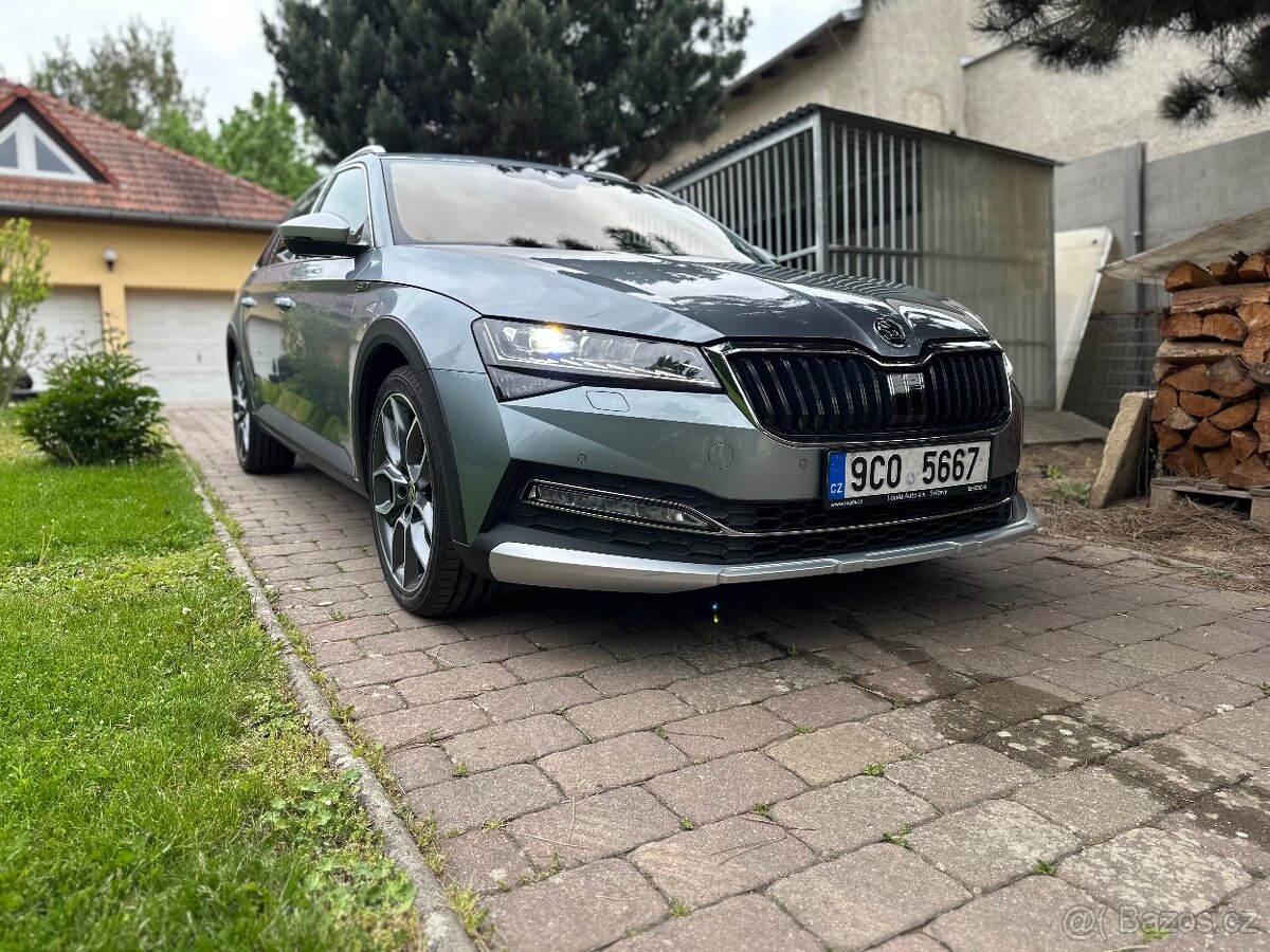 Superb Scout 3 Combi 2.0 TDI 140kw 4x4 DSG - 2