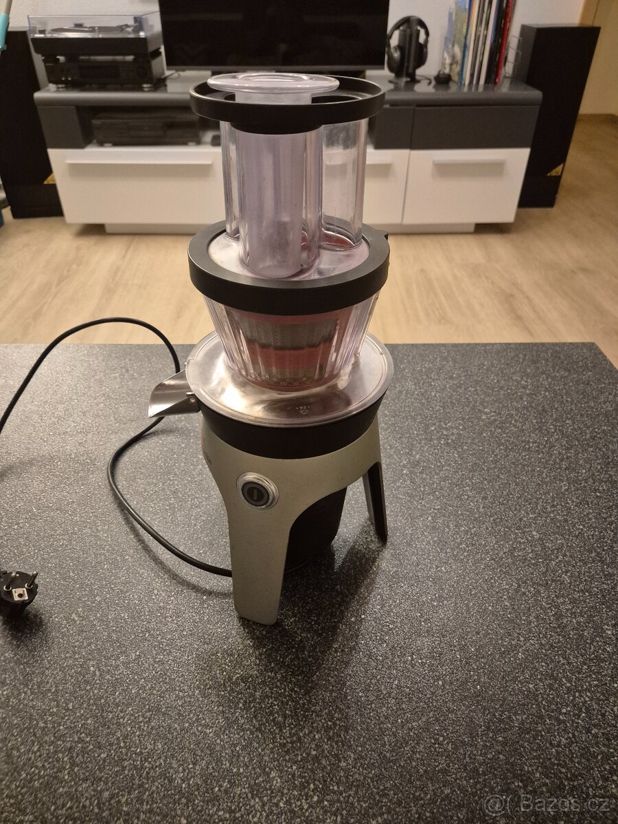 šnekový odšťavňovač Tefal - 2