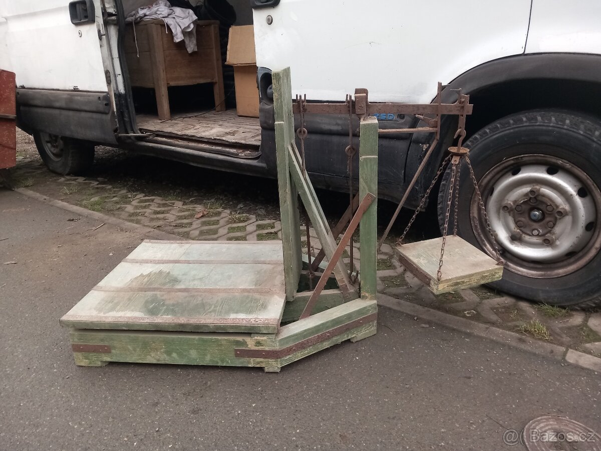 Stará váha decimálka - 2