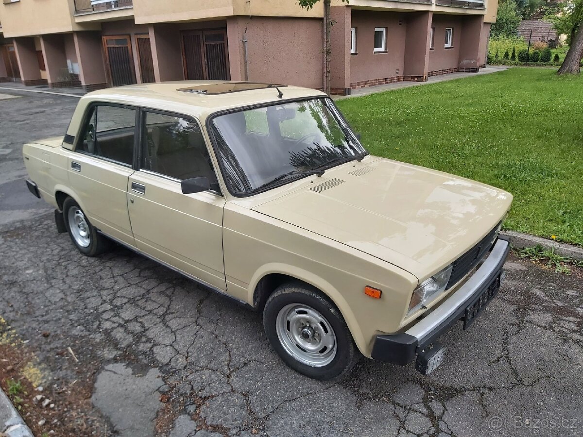 LADA 2105 - 2