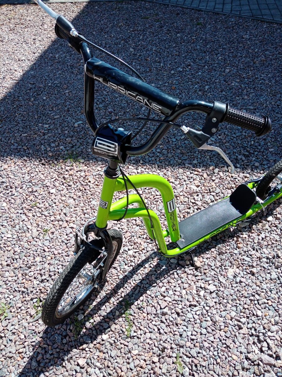 Koloběžka 16/12" ACRA Hurricane zelená - 2