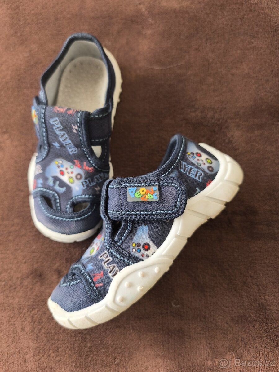Dětské bačkory/ Peon vel.26 - 2