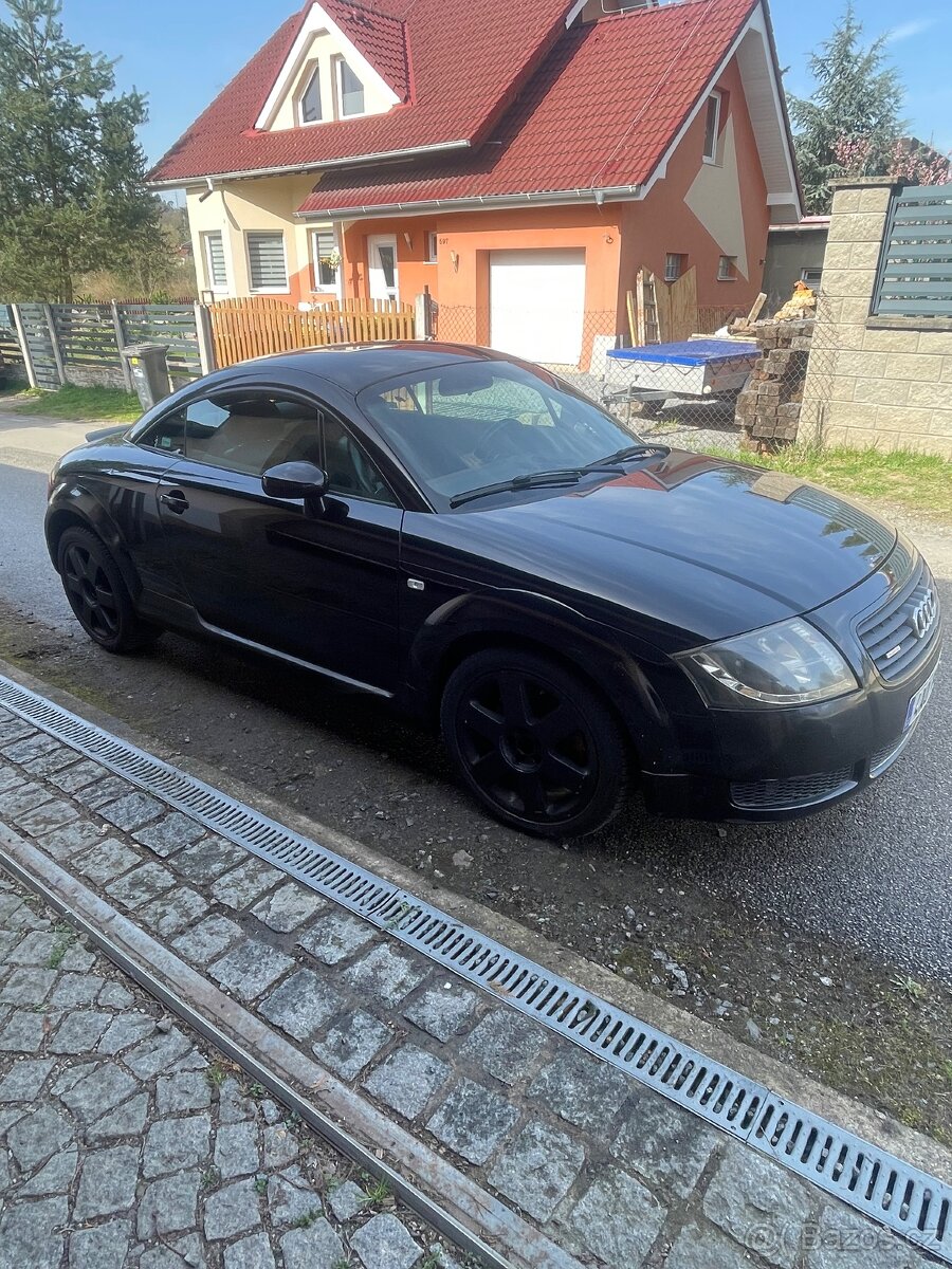 Audi TT 8n 132kw quattro - 2