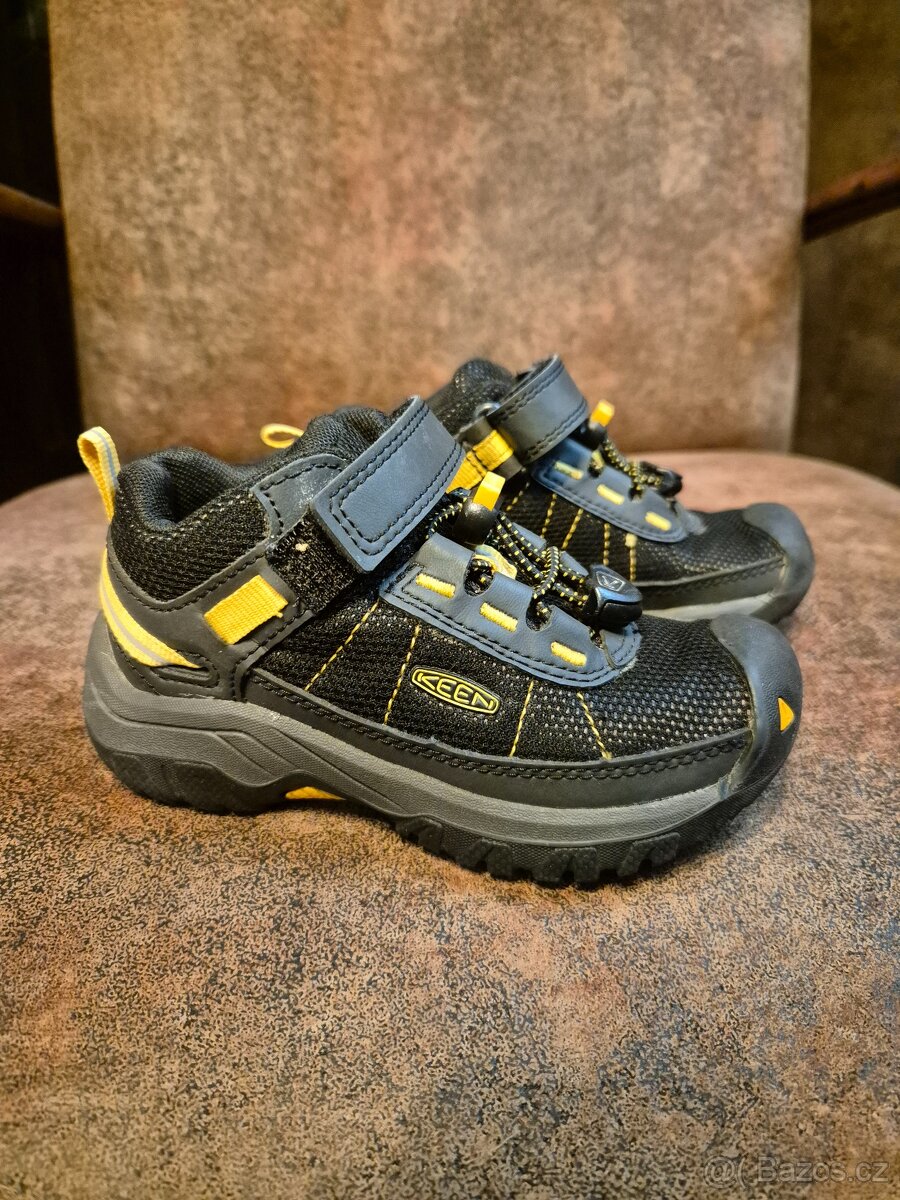 Keen velikost 24 - 2