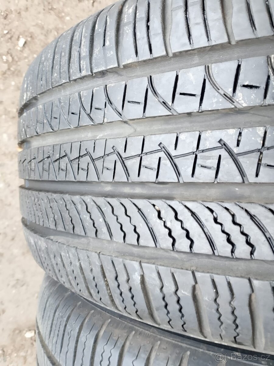 235/50/20 104w Pirelli - celoroční pneu 2ks - 2