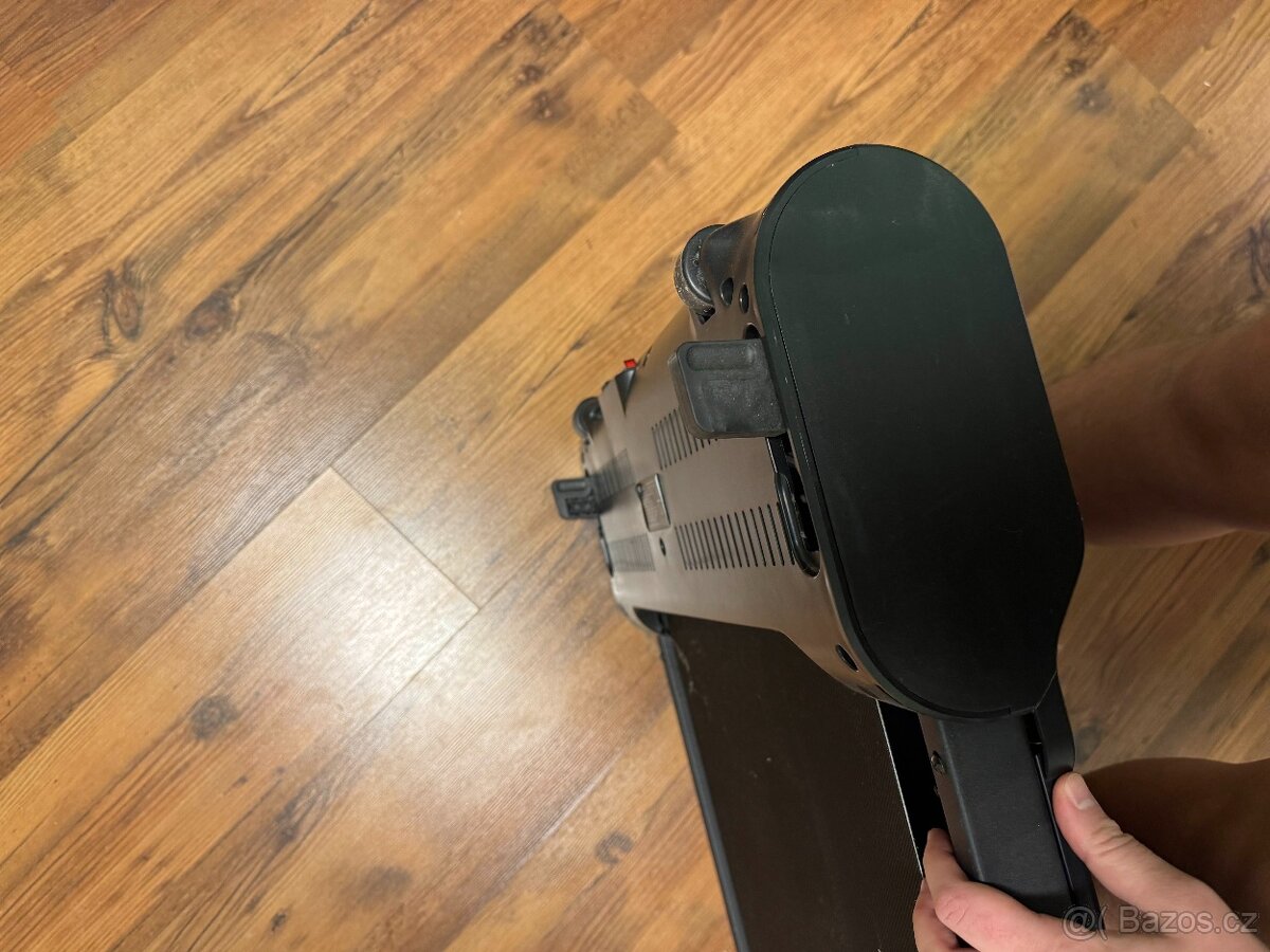 Chodící pás Urevo Spacewalk E3S s manuál náklonem - 2