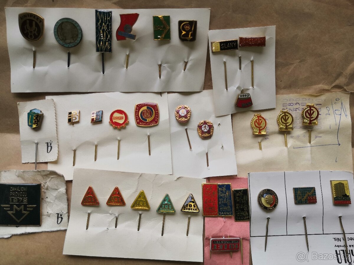 Sbírka odznaků - minimálně 450 kusů - 2